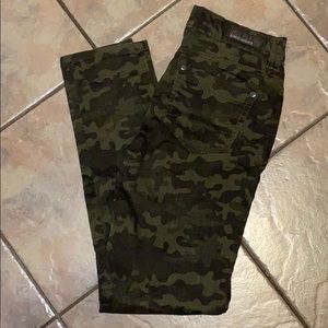 🎈Camouflage skinny jeans